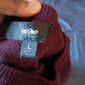 Wescino Men's Burgundy Crewneck Sweater